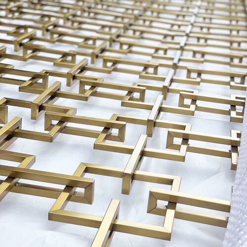 Dự án khách sạn màn hình tùy chỉnh thép không gỉ làm tăng sự kết hợp hoàn hảo của sang trọng và chức năng