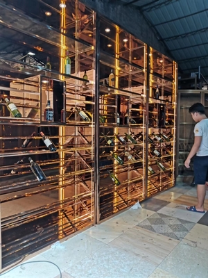 Kệ trưng bày tủ rượu bằng thép không gỉ 201 với điều khiển nhiệt độ ánh sáng sang trọng
