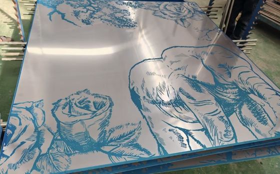 Giá tốt. 201 304 316 Mẫu khác nhau Bề mặt khắc Pvd Lớp phủ thép không gỉ Khách sạn cửa hàng trang trí tường trực tuyến