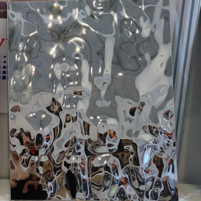 0.5MM Độ dày Silver Mirror Pvd Color Stainless Steel Water Ripple Sheet With Honeycomb Panel