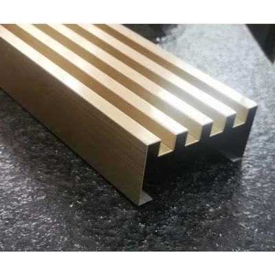 Giá tốt. 304 Màu vàng hồng Vibration đồng Antique Mô hình thép không gỉ Trim cho bảng phủ tường trực tuyến