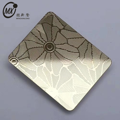 Chữ khắc 304 kim loại thép PVD phủ phủ hình vuông khác nhau mô hình phân chia không gỉ 4 * 10FT