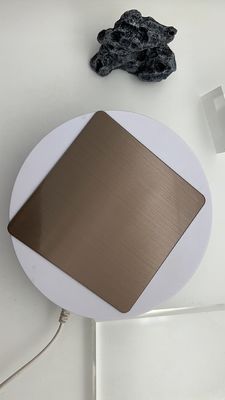 Giá tốt. Kim loại thép thanh lưới thép kim loại tấm kim loại cho cửa bên ngoài trực tuyến