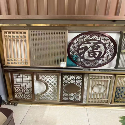 Giá tốt. Phân cách Divdier 304 Stainless Steel Vàng Màu sắc tùy chỉnh Kích thước tấm cắt titanium vàng vỏ không gỉ trực tuyến