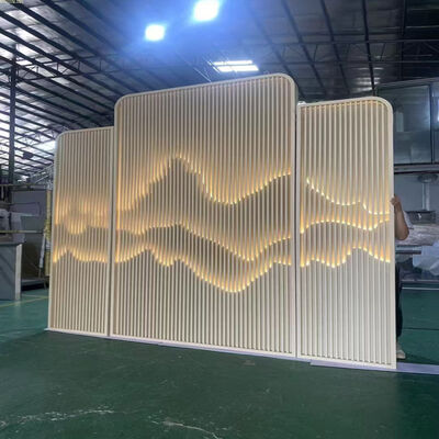 Giá tốt. Tùy chỉnh 304 Vàng hồng Đồng Màu tóc chải rỗng thép không gỉ Cửa vào màn hình kim loại trực tuyến