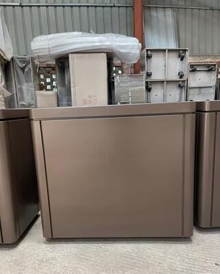 Giá tốt. Custom 304 thép không gỉ Modern hình chữ nhật Flower Planter Box cho trang trí vườn trực tuyến