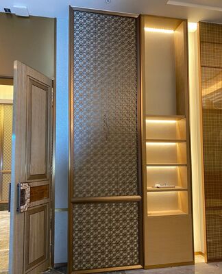 Giá tốt. Romantic Style Stainless Steel Room Divider for Hotel Lobby trực tuyến