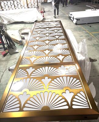 Giá tốt. Tấm vách ngăn bằng thép không gỉ cho phòng trưng bày trực tuyến